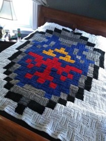 Nintendo NES Zelda's LINK SHEILD Patchwork Pixel blanket
