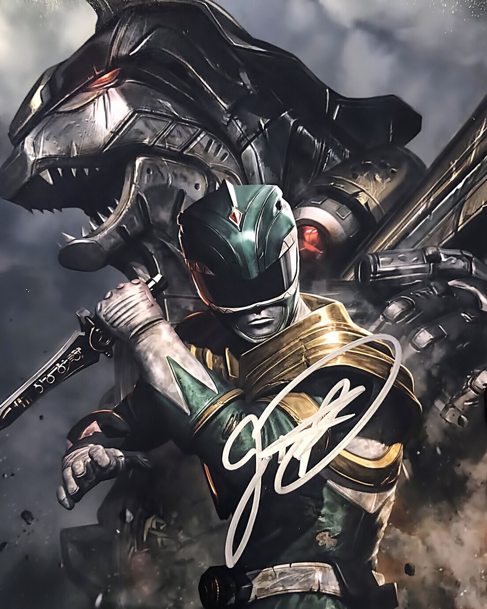 JASON DAVID FRANK SIGNED GREEN MIGHTY MORPHIN POWER RANGERS 8X10