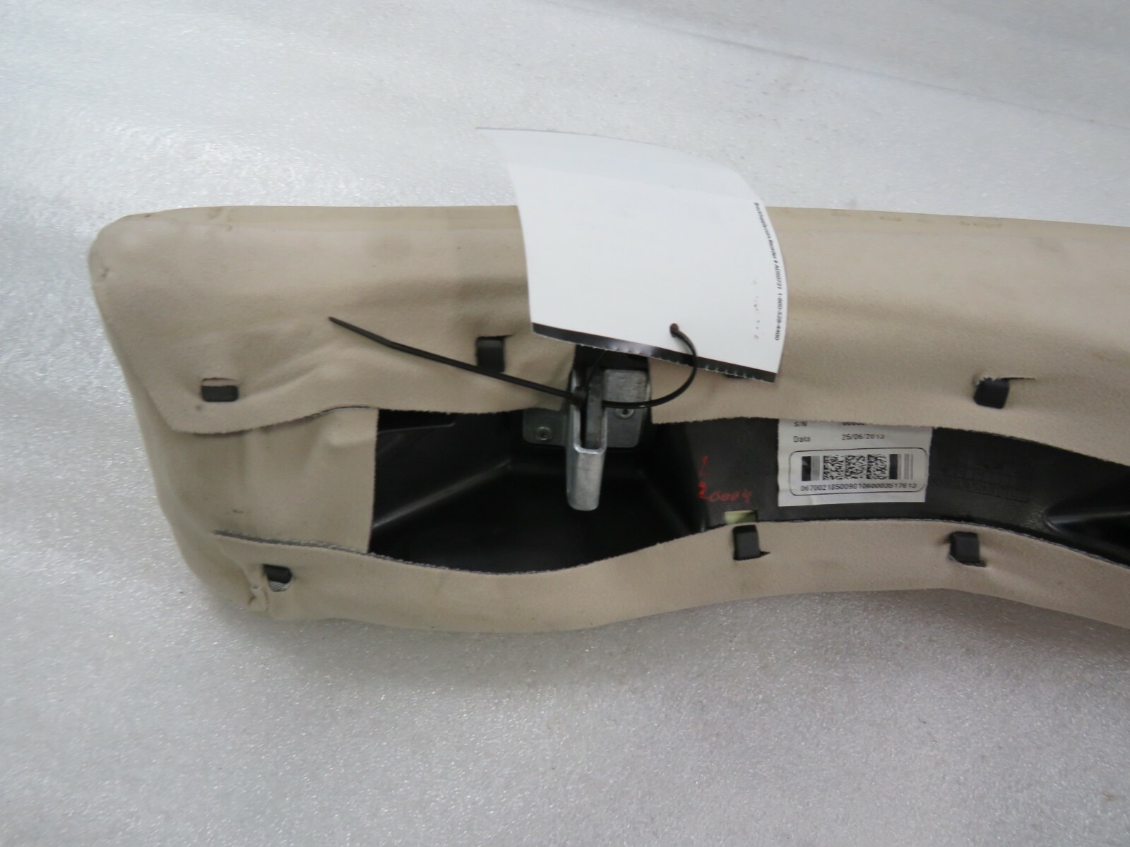 2014 Maserati Quattroporte, LH, Rear Side Section, Cream, Used, P/N 670016400