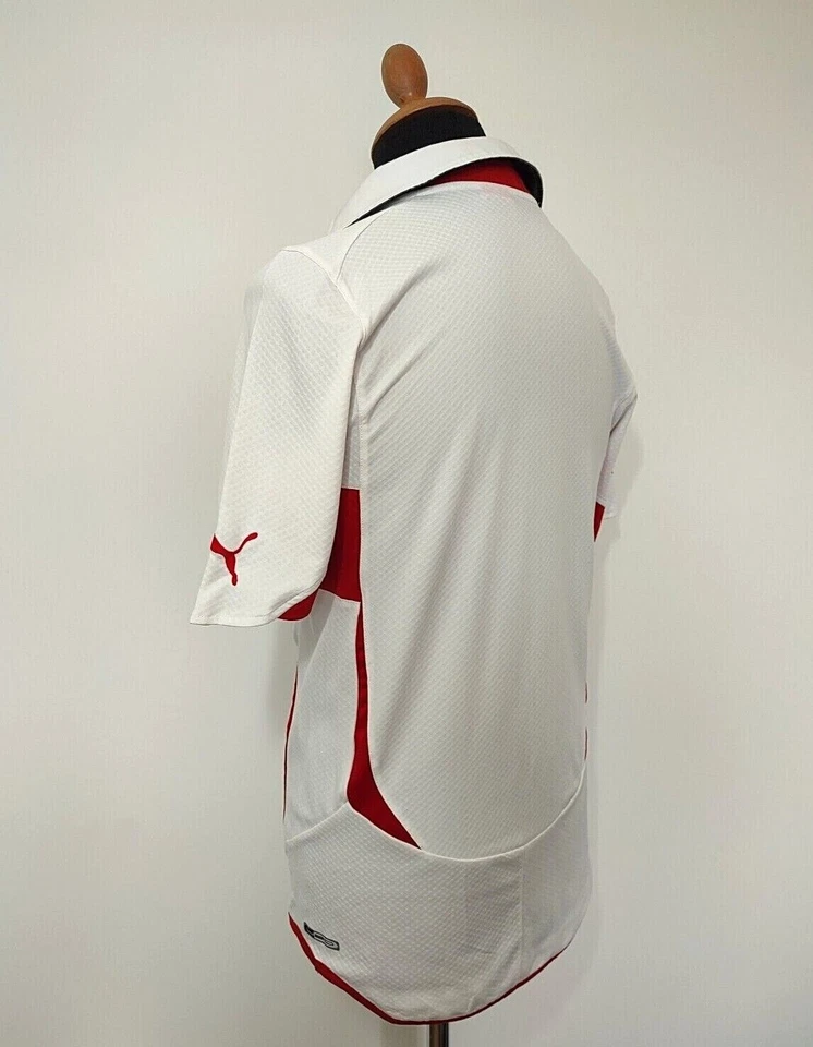 VfB Stuttgart 2010-11 Jersey Signed Gazi Sz.S White Kit PUMA Home Kit Germany - Image 4 of 4