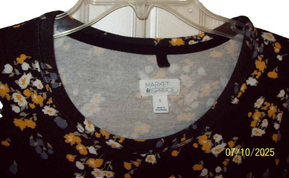 Top de mujer MARKET & SPRUCE talla pequeña busto 34" negro amarillo floral manga larga (M4) Foto 4 de 4