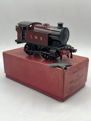 Hornby Trains 41020 101 Tank Reversing Locomotive LMS 2270 O Gauge Clockwork - Photo 1/4