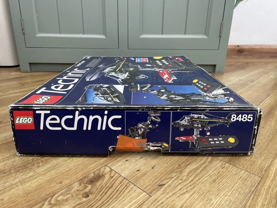 LEGO Technic 8485 Control Centre / Control II, photo 2 of 5