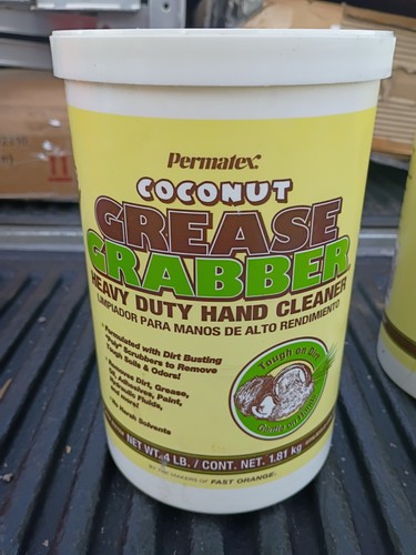 Permatex 14106 Grease Grabber Coconut Hand Cleaner Tub - 4lb. Open Container 