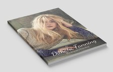 Dakota Fanning Brief Biography Photo Book in 2 versions soft/hardback