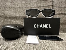 CHANEL WOMEN'S SUNGLASSES - New - CHANEL CH6056 CAT-EYE Nylon Black White