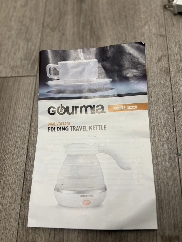 Gourmia Foldable Electric Kettle Traveling .75 Qt GK320 - Image 4 of 4