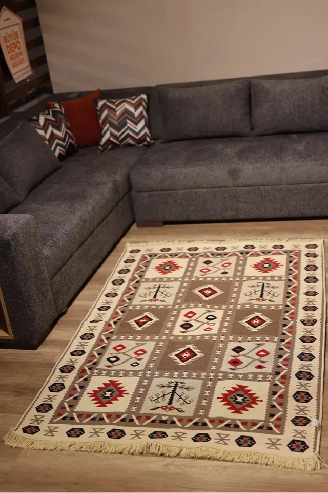 Decorative Double-Sided Model and Color Options Famous Ushak Kilim Carpet - Image 2 of 4