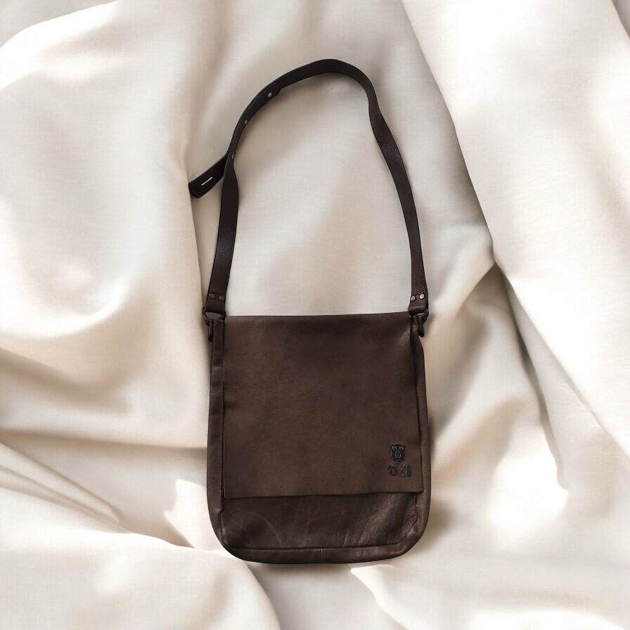 DIESEL All Leather Vintage Crossbody Bag Messenger Army