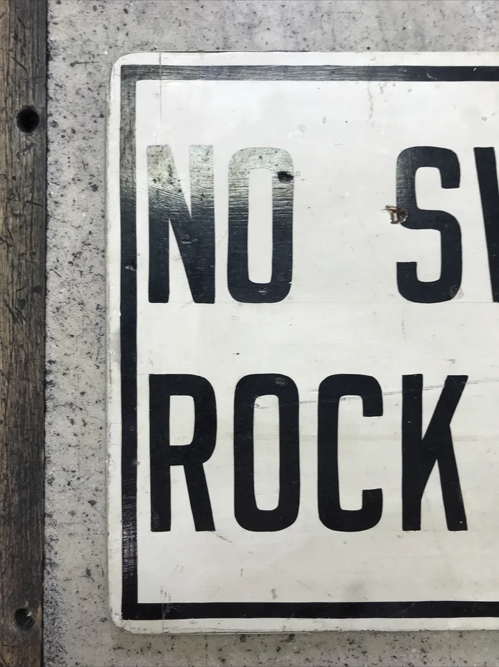 Letrero de madera vintage County Park sin nadar con fondo de roca - Hombre Cave - ¡Envío rápido! Foto 2 de 4