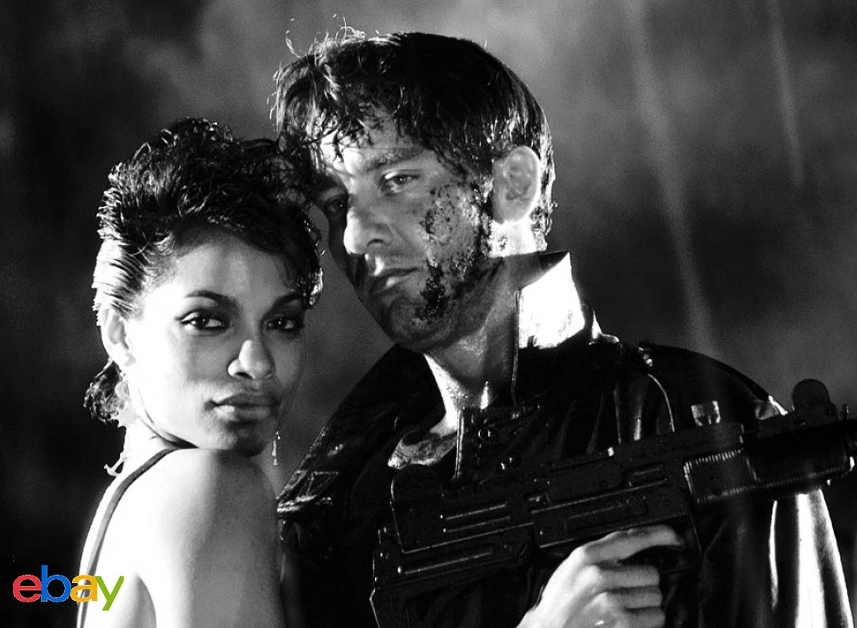PHOTO SIN CITY - ROSARIO DAWSON & CLIVE OWEN REF (OWE160220142) | eBay
