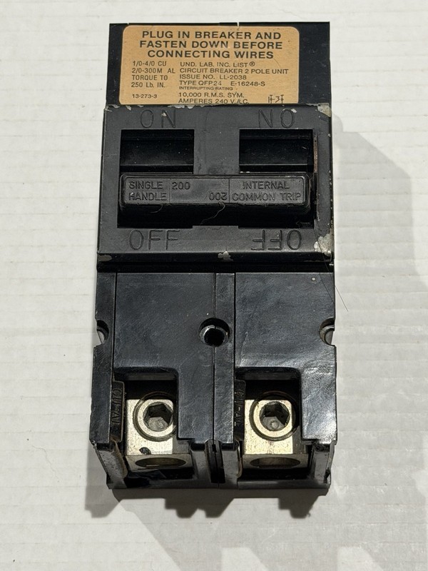 Zinsco QFP2200 200A Circuit Breaker - Black