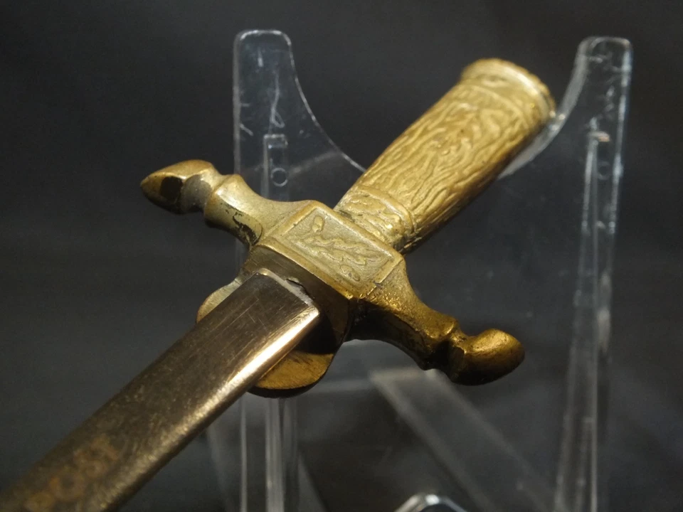 Alter Brieföffner aus Metall, gebraucht - Bild 2 von 4