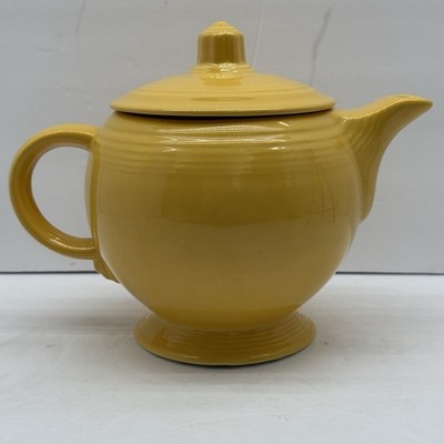 Vintage 6  Tall Fiesta Yellow Teapot w Lid Homer Laughlin Fiestaware USA NF