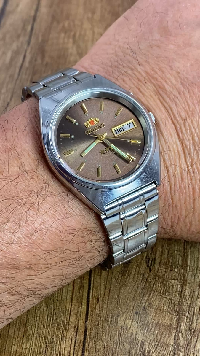 Orient Crystal 3 stars Brown vintage automatic 21 jewels Japan