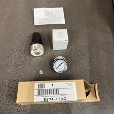 Parker Watts R374-01AG Miniature Pneumatic Regulator, 0-25, 300 PSI NEW OPEN BOX