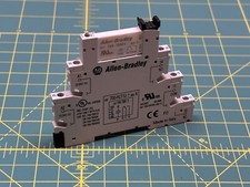 NEW, Allen Bradley 700-HLT1U48 Terminal Block Relay, 6A, 48 V AC/DC, FREE SHIP