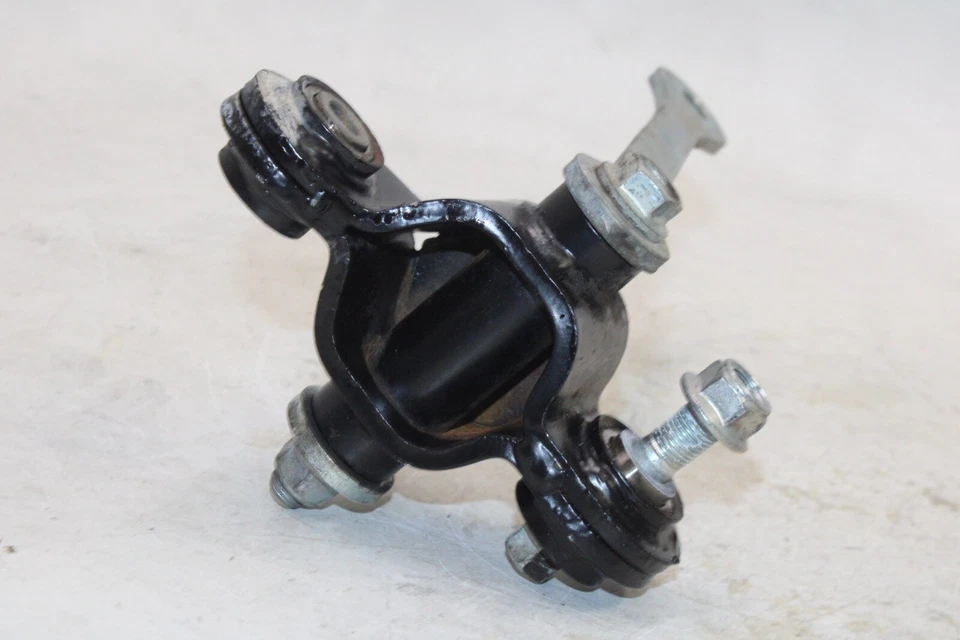 2006 SUZUKI GS500F OEM REAR DOGBONE SHOCK LINKAGE LINK Foto 3 de 4