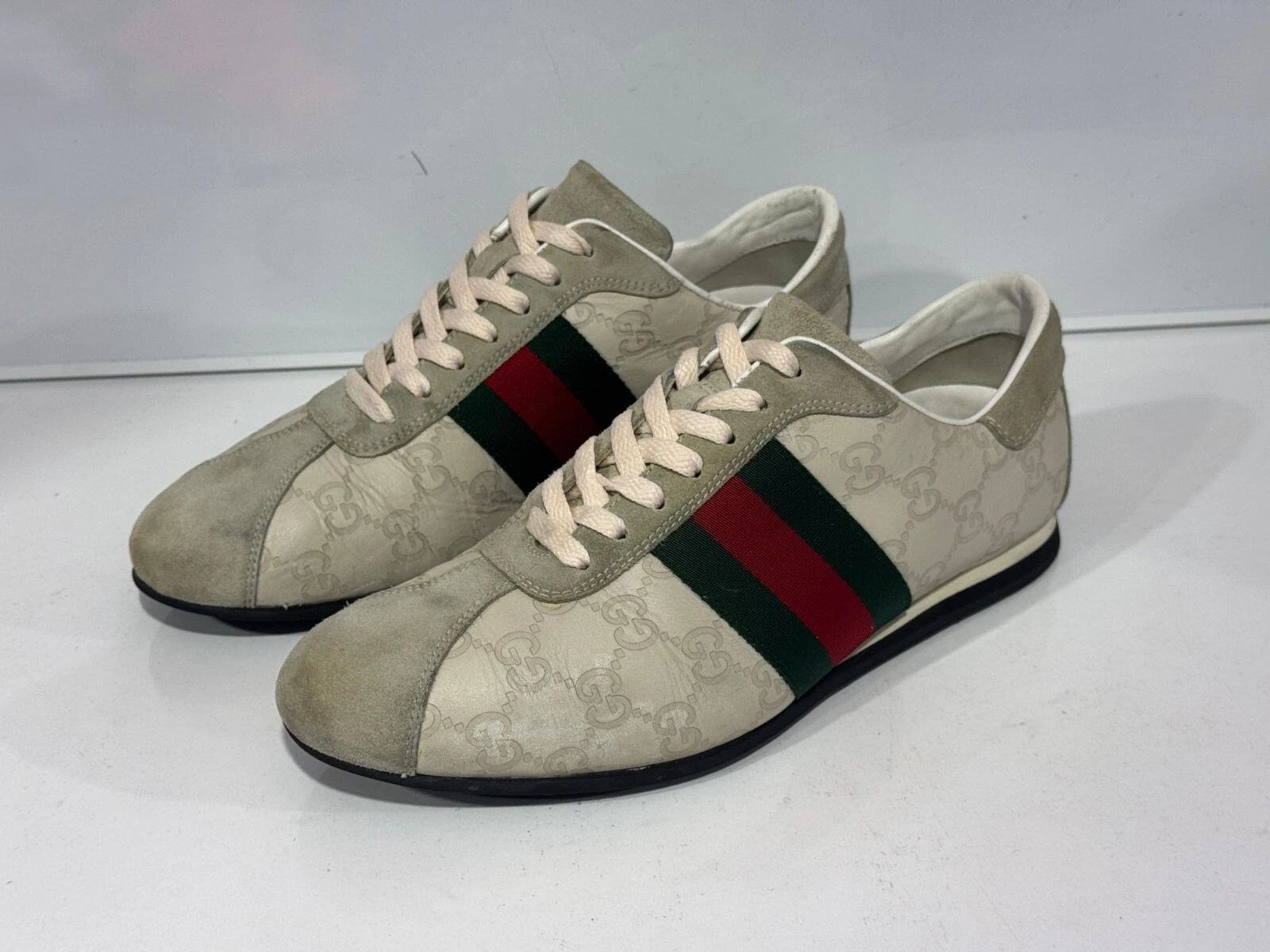 Chaussures Gucci baskets en cuir gris crème Web GG monogramme taille 6,5 US