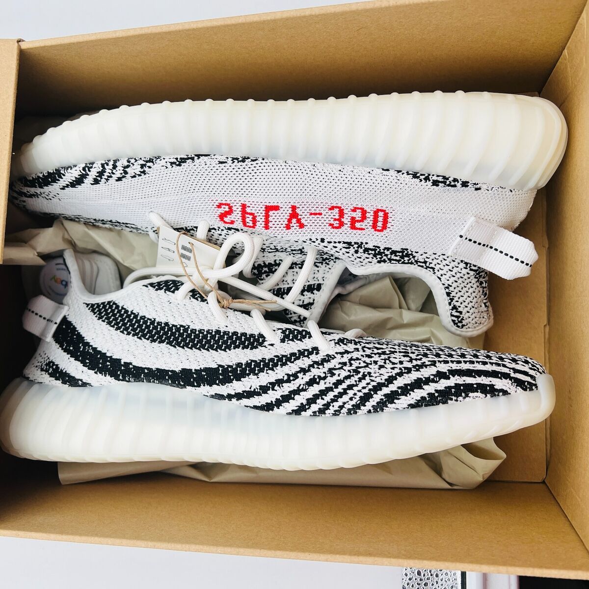 Size 13.5 - adidas Yeezy Boost 350 V2 Zebra 889773948142| eBay Size 13.5 - adidas Yeezy Boost 350 V2 Zebra 889773948142| eBay