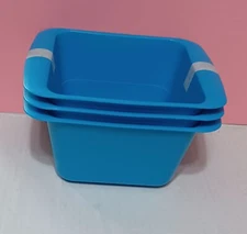 3 Rapid Mac Bowl Cookers Microwave Boxed Macaroni and Cheese in 5 Minutes.