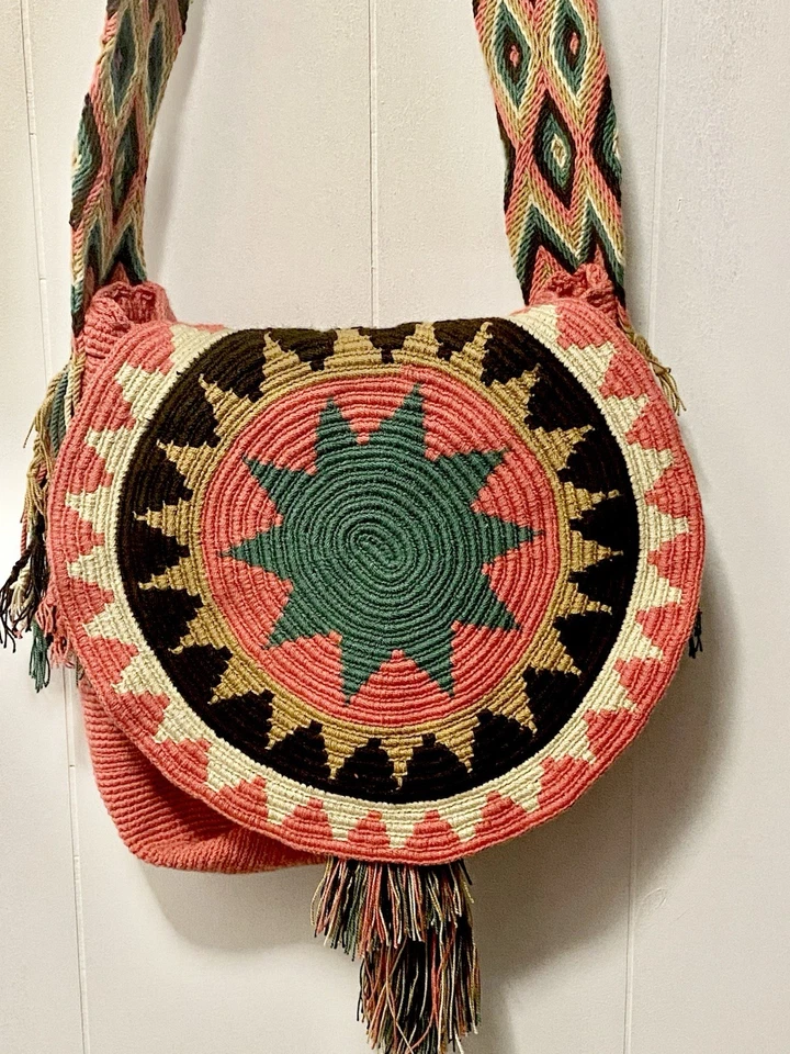 Auténtico Bolso Bandolera Wayuu Mochila Tejido a Mano Colombia Boho Tribal 13x12 Foto 3 de 4