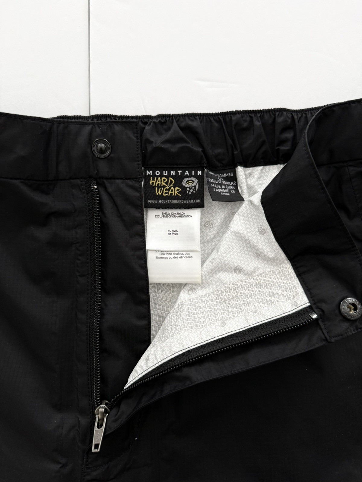 Mountain Hardware Waterproof Pants Conduit Silk -… - image 2