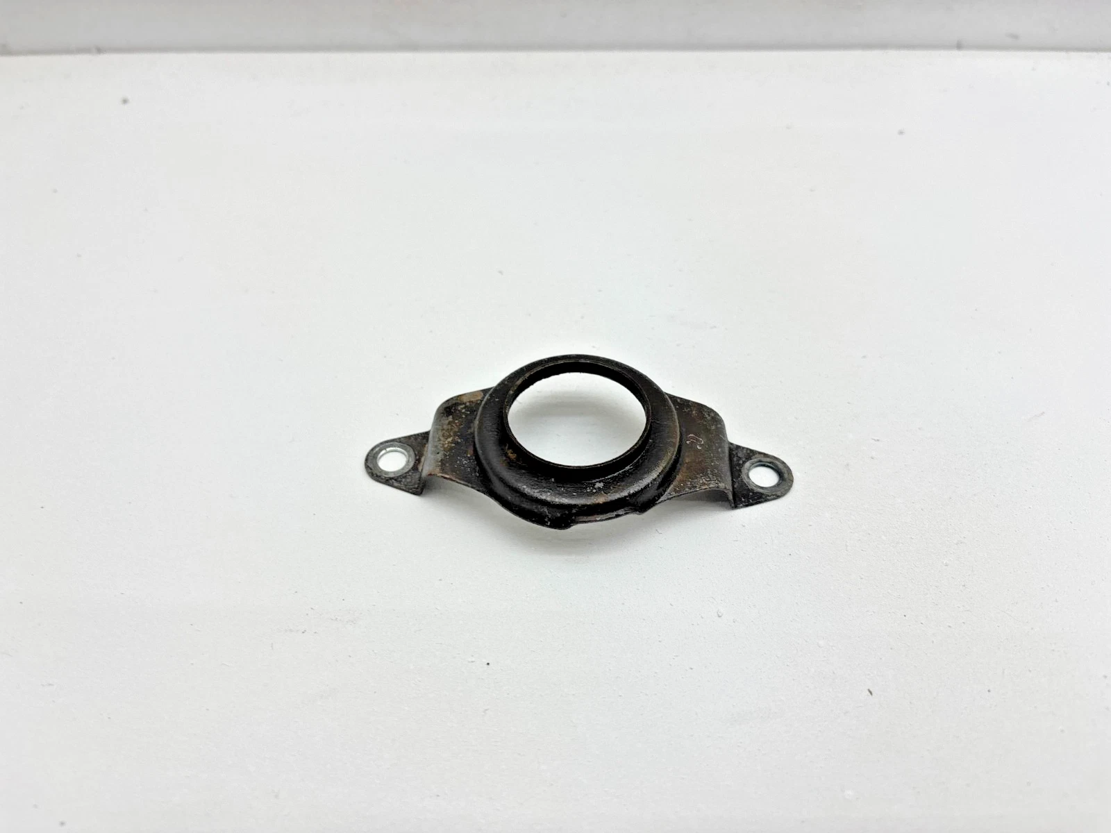 2001 Yamaha YZ250F OEM Motor Engine Front Sprocket Seal Cover 5NL-17471-10-00