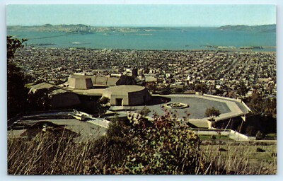 POSTCARD Lawrence Hall of Science University of California Berkeley Hills