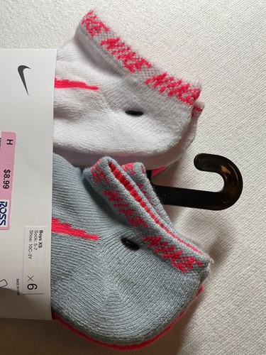 NIKE GIRLS SOCKS (6) SIZE 5-7 SHOE SIZE 10C-3Y WHITE PINK GRAY NIP - Picture 3 of 4