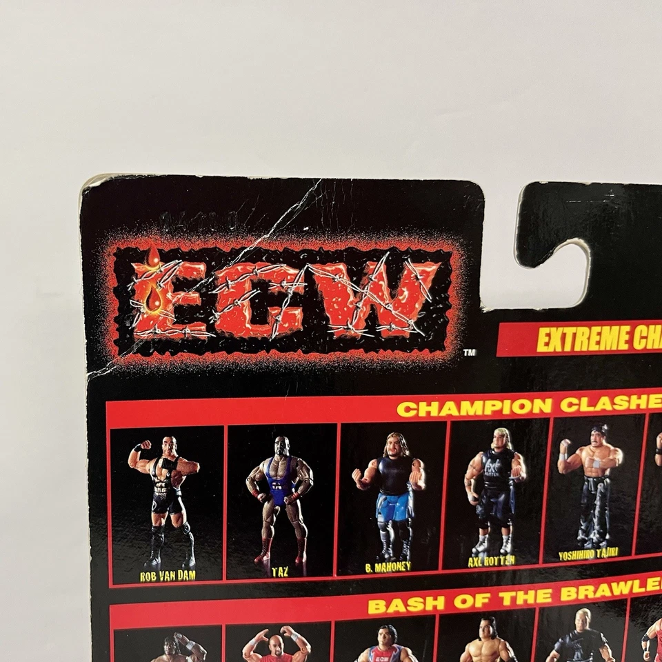 ECW 复古 OSFTM 2000 Thrill Zone Chris Candido 可动人偶全新未拆封 — 第 3/4 张图片