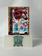 2025 Topps Hunter Greene Gold Holiday Lights H139 Cincinnati Reds