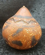 Peruvian Hand Carved Folk Art Gourd  From Cochas Huancayo Andes U2S2