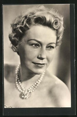 AK actor Leny Marenbach was seen, among other things, in the DEFA films...