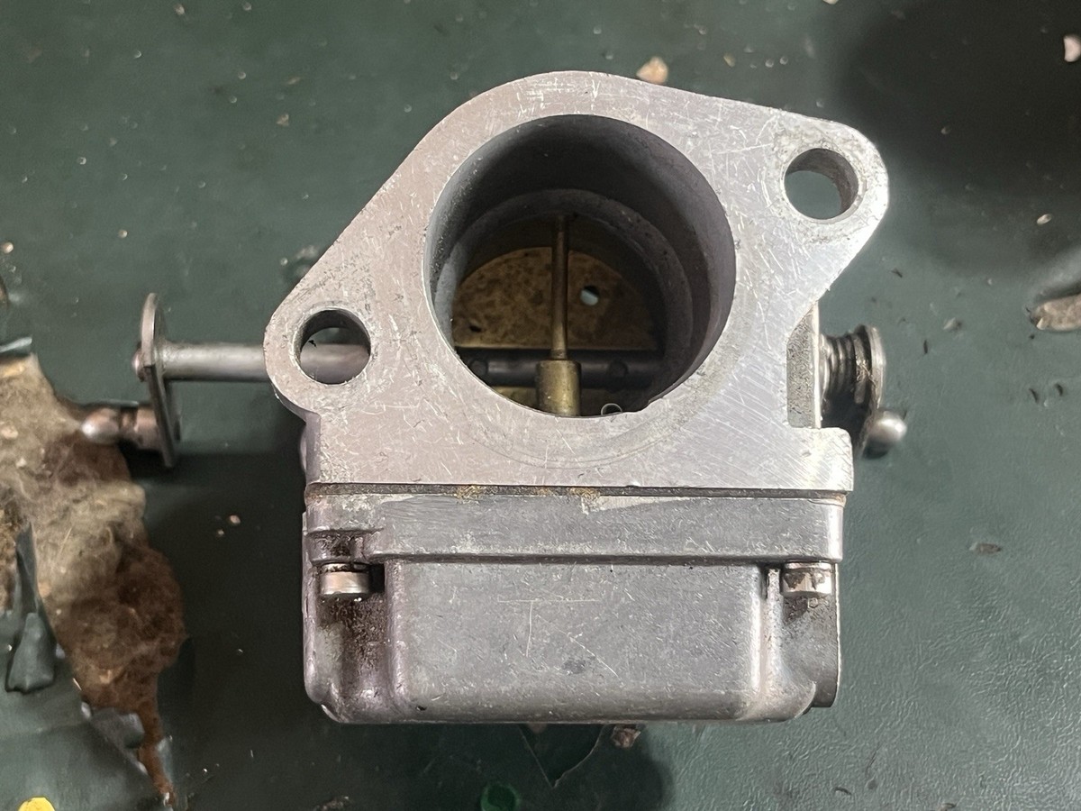 60 hp Mercury BOTTOM Carburetor 821854T9 WME 58-3 3301-824854-c1