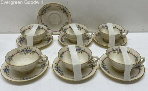 Vintage Belvidere By Lenox Floral Print Tea Cups & Saucers Lot