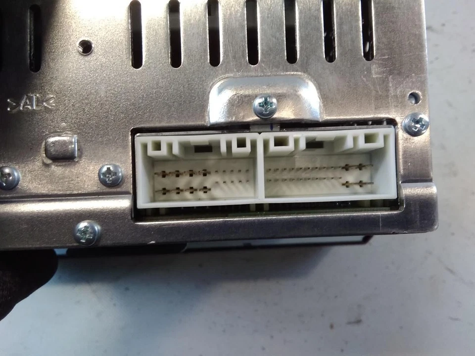 Hyundai i10 II Typ IA original Radio mit CD/MP3 und Bluetooth Bj.2016 - Bild 4 von 4