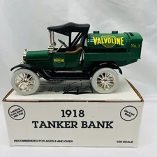 Ertl Diecast Bank 1918 Tanker Bank Ford Model T Valvoline Green Truck Made USA