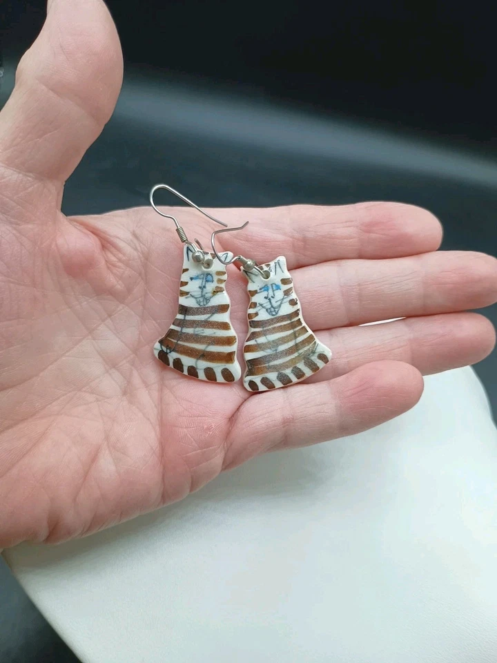 Pendientes Gato Porcelana Cuelga Cheshire Gatito Alicia País de las Maravillas Foto 3 de 4