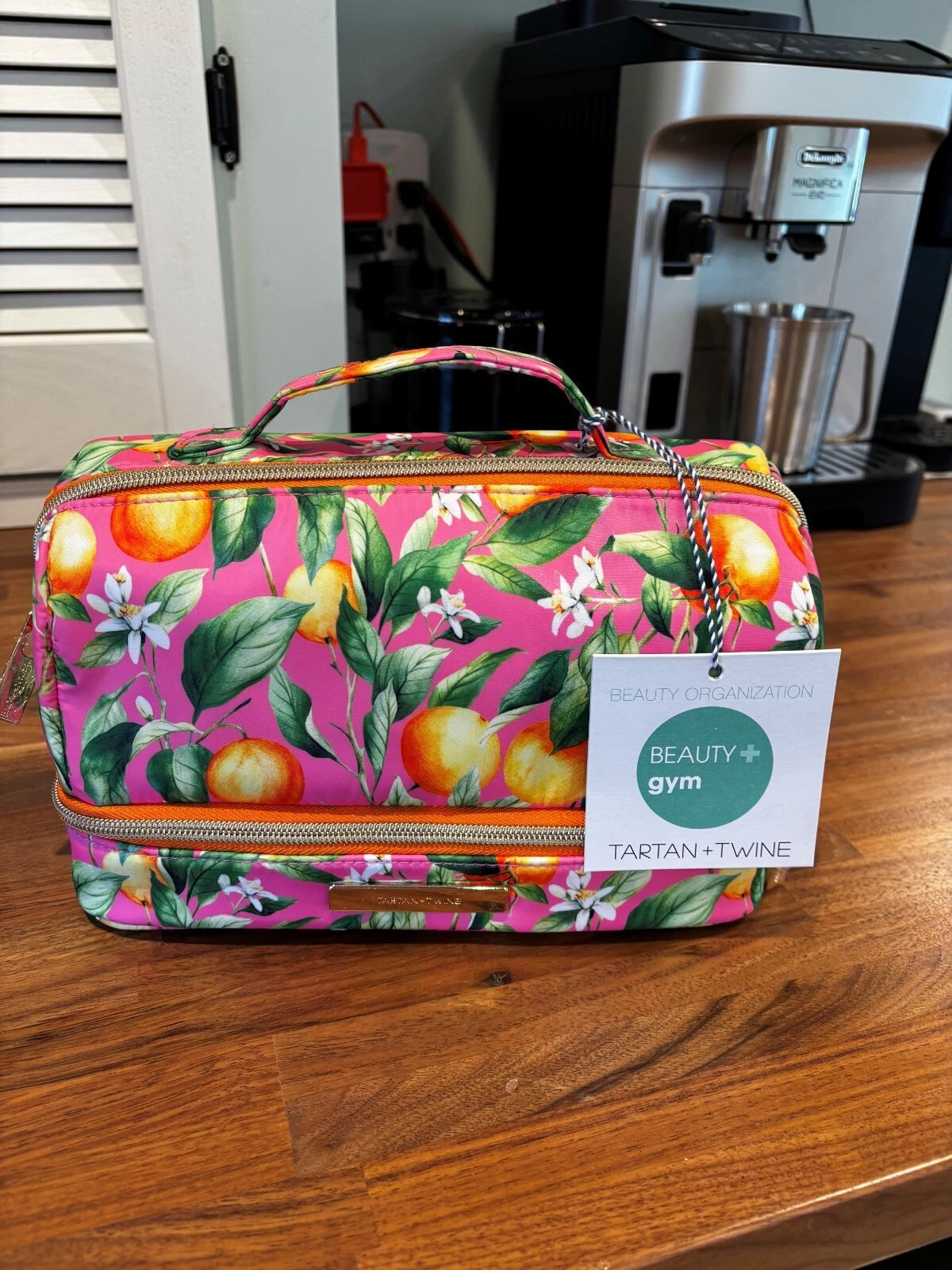 NWT Tartan + Twine toiletry make-up bag organizer