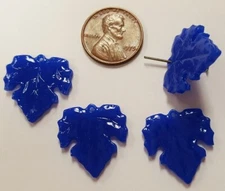 12 VINTAGE NAVY BLUE MAPLE LEAF 20mm. ETCHED ACRYLIC PENDANT BEAD CHARMS N152