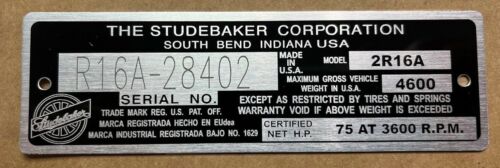 STUDEBAKER MODELO HECHO EN ESTADOS UNIDOS NÚMERO DE SERIE PLACA DE DATOS ETIQUETA DE IDENTIFICACIÓN MODELO SE PUEDE CAMBIAR - Imagen 1 de 5