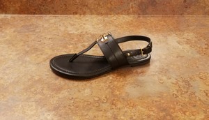 everly t strap tory burch