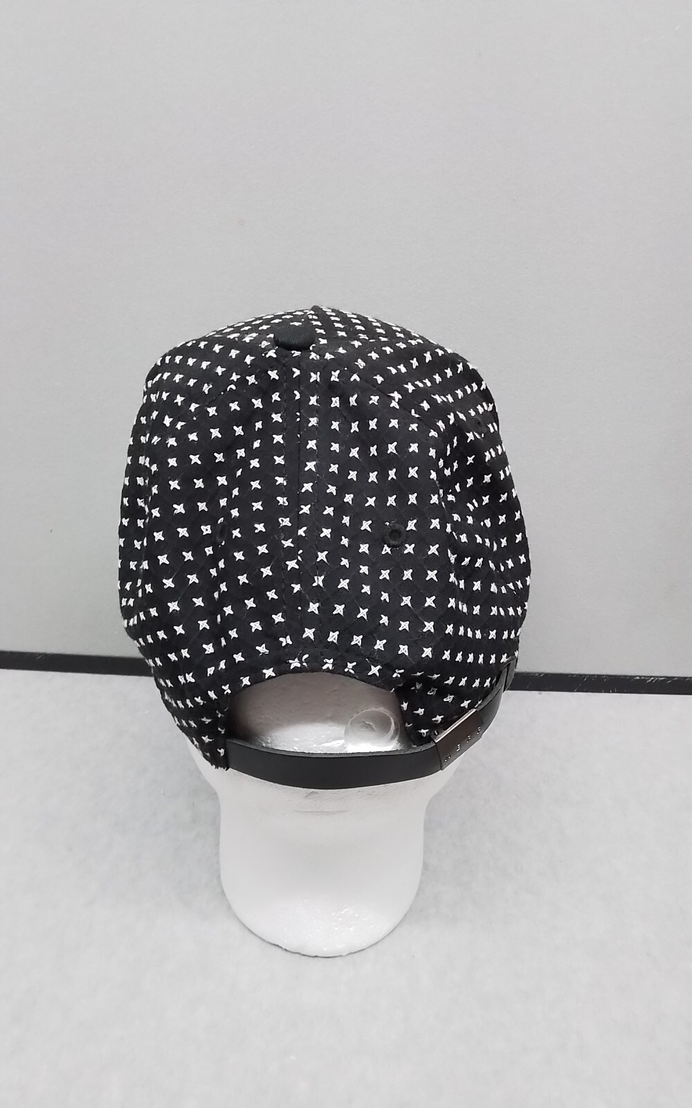 Custom Goods NEFF Braving The Elements Adjustable… - image 3