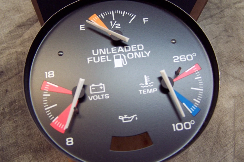 Medidor de gas Buick Skylark Buick 1984-85 AC GM # 6433568* NLA* N/O/S Foto 2 de 3