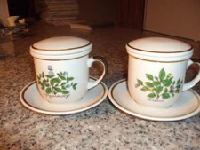 Pair of Stoneware Mom and Dad Steeping Mugs with Strainer, Top and Sauc ID:72164