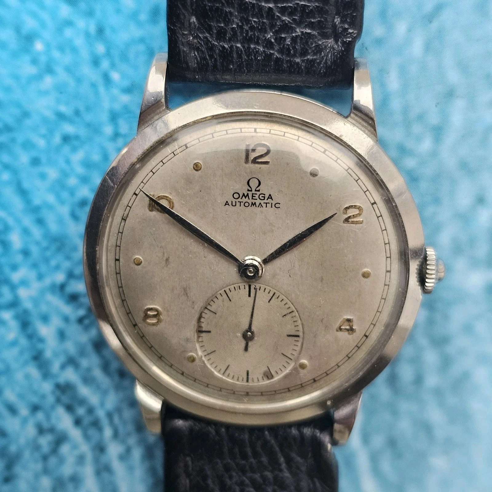Omega — Vintage Omega Automatic Bumper Men's Wristwatch For Repair