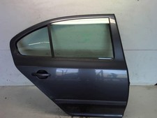 Porte arrière et accessoires Skoda OCTAVIA