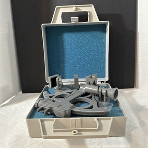 DAVIS DELUXE MARK 25 MASTER SEXTANT