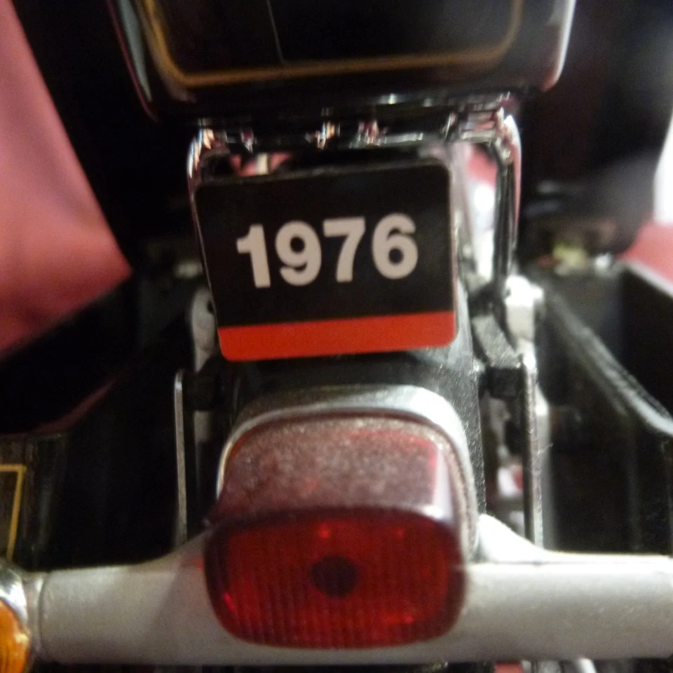 Franklin Mint - Harley-Davidson Motor Cycles Electra Glide FMPM 1976 Maßstab 1:10 - Bild 4 von 4